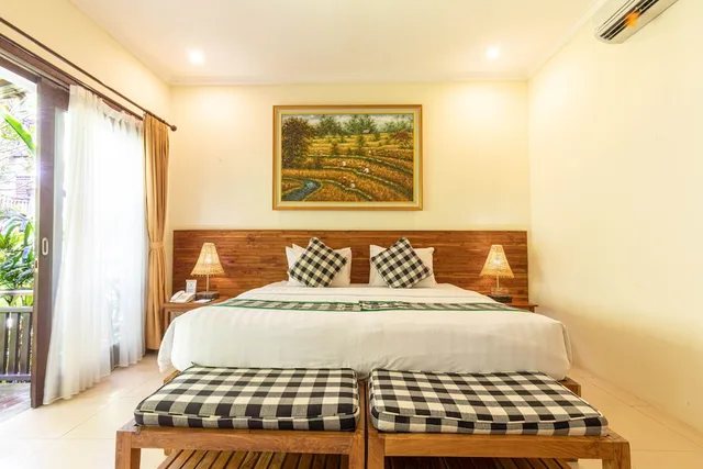 غرفة قياسية بسرير مزدوج بشرفة، Meruhdani Boutique Hotel Ubud 8/10