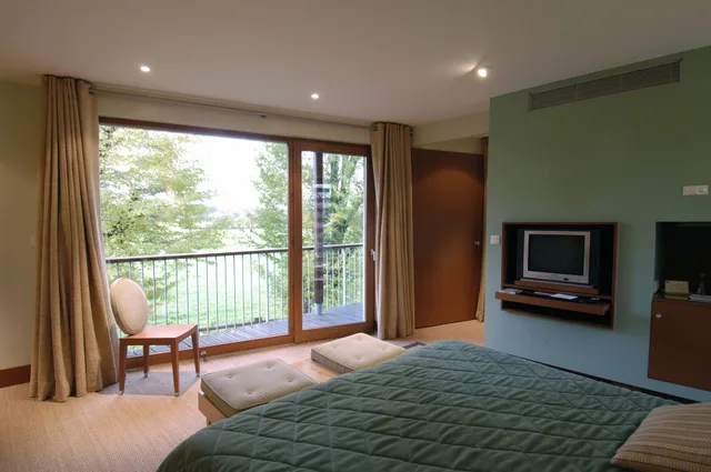 Pavilion, Double Bed، Le Manoir du Lys, The Originals Relais 2/5