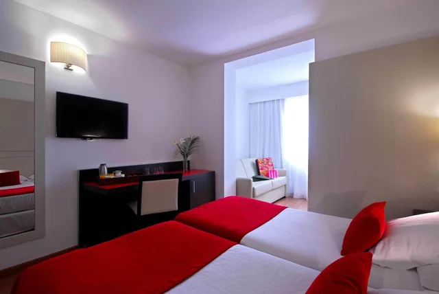 غرفة رباعية، Grupotel Gravina 3/10