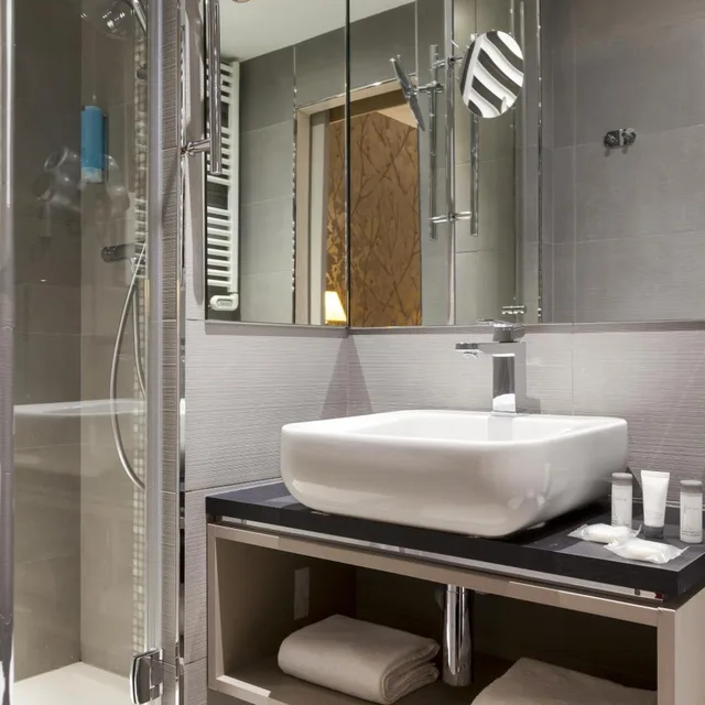 غرفة سوبيريور بسرير فردي، Timhotel Tour Eiffel 8/10