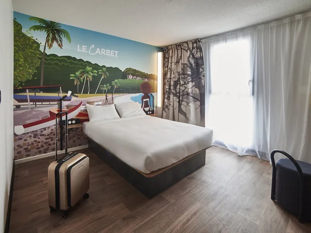 Room, Double Bed, B&B HOTEL Fort de France 5/10