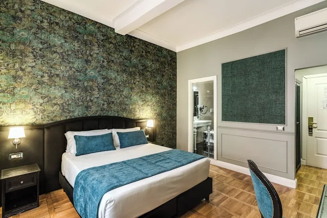 غرفة سوبيريور ديلوكس بسرير كوين، Relais Fontana di Trevi 10/10