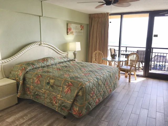 Room, King Bed, Ocean Front, Kitchenette، HAWAIIAN INN 1/2