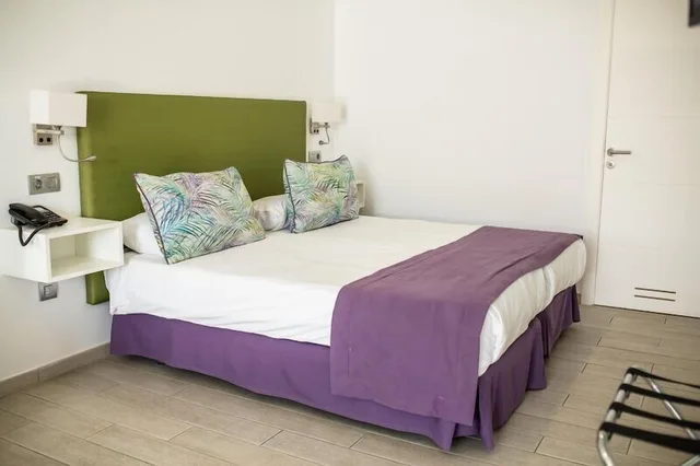 Premium, Studio, Twin Beds, Terrace, Ig Nachosol Atlantic Y Yaizasol By Servatur Adults Only 1/5