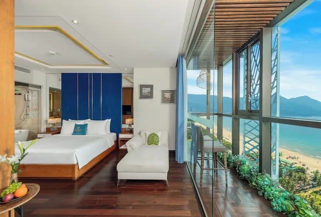 Suite, King Bed, Ocean Front، Mandila Beach Hotel Danang 4/5