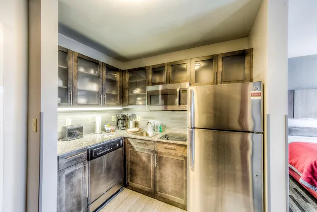 Studio, 2 Queen Beds, STAYBRIDGE SUITES UNIVERSITY AREA OSU 2/2