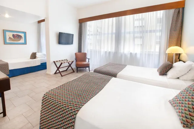 غرفة سوبيريور عائلية رباعية، Savoy Othon 1/2