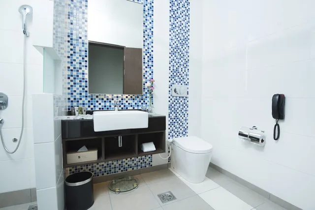 غرفة ديلوكس تنفيذية بسريرين منفصلين وسريرين مزدوجين بإطلالة على المدينة، Riverside Majestic - Astana Wing 4/4