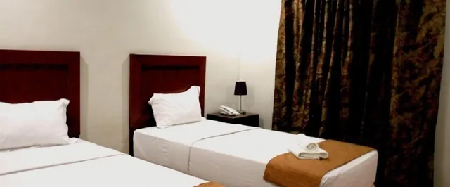 غرفة ديلوكس مفردة، Castle Dreams Hotel 2/2