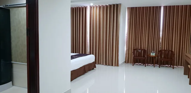 جناح تنفيذي بسرير مزدوج، Phu Cuong Beach Hotel 4/10