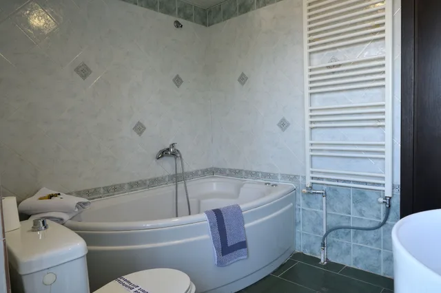 Standard, Triple, Double Bed, Four Seasons Skg Thessaloniki 7/7