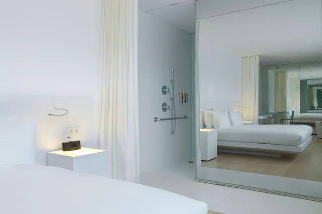 جناح جونيور بسرير كينج، Renaissance Barcelona Fira Hotel 1/6