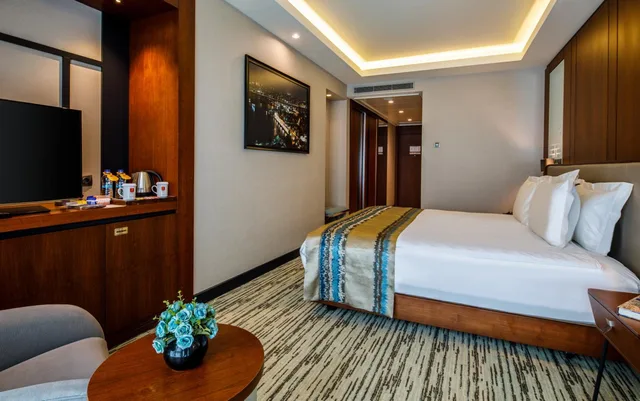 Deluxe Sea View Double Room, Arise Hotel Golden Horn 2/6