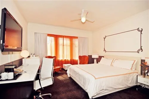 غرفة ديلوكس بسرير مزدوج أو سريرين منفصلين، HOTEL JULIAN 1/3
