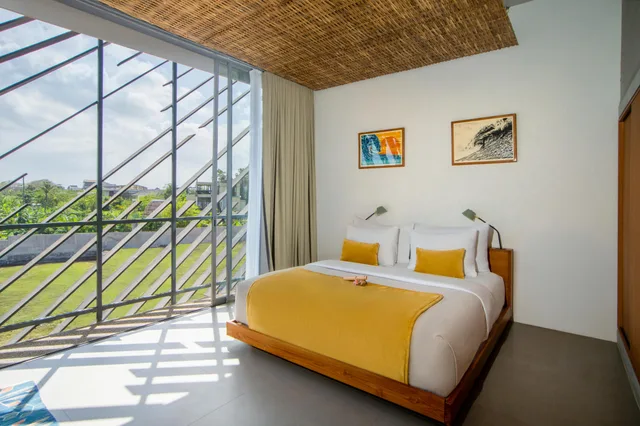 جناح، Atap Beach Resort Canggu by Ini Vie Hospitality 1/7