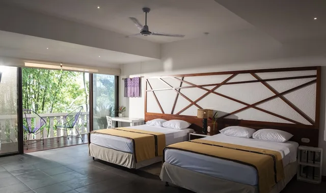 جناح جونيور بسرير مزدوج، Hotel Maya Internacional 2/3