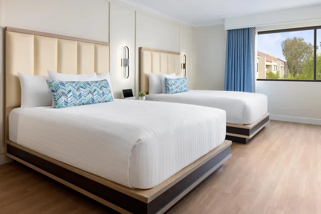 Premium, 2 Queen Beds, Bathtub, Accessible, The Anza A Calabasas Hotel 2/5