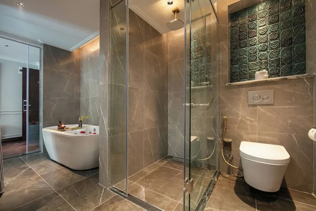 Grand, Spa, Suite, King Bed, Sofa، La Mejor Indochine Hotel 5/8