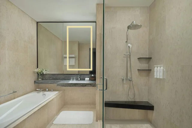 جناح بريميير بسرير كينج بإطلالة على المدينة بغرفة نوم واحدة، The Mayflower Jakarta Marriott Executive Apartments 2/3
