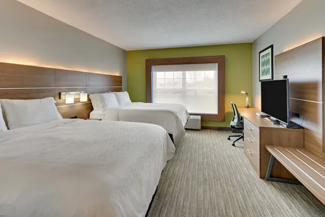 غرفة قياسية بسريرين كوين، Holiday Inn Express Hotel And Suites Bad Axe 2/4