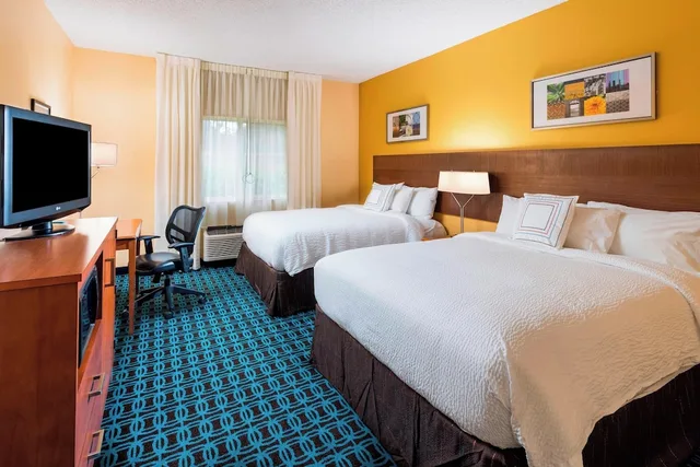 غرفة بسريرين كوين لذوي الإعاقة، Fairfield Inn & Suites By Marriott St Petersburg Clearwater 1/2