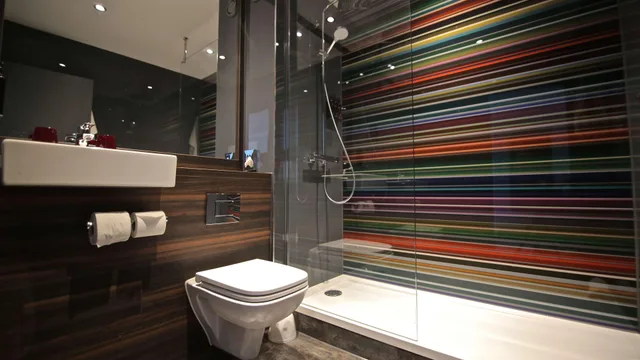 غرفة قياسية بسرير مزدوج، Village Leeds North Hotel Leisure Club 9/9