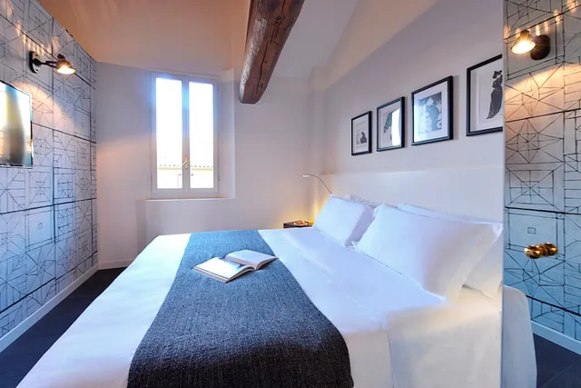 Tower, Apartment, Queen Bed، Phi Hotel Bologna 1/3