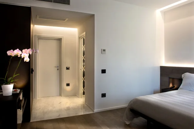 1 Bedroom, Tower, Deluxe, Queen Bed, Mountain View، Il San Cristoforo 2/4