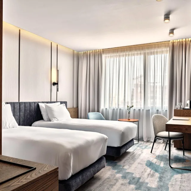 Standard, Single Bed, Bathtub, Crowne Plaza Sofia An Ihg Hotel 1/4