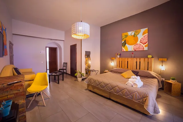 1 Bedroom, Classic, Double Bed, B&B Le 4 Stagioni Dante's Suites 2/10
