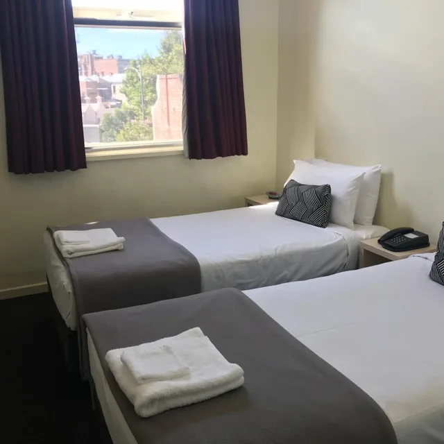غرفة بسرير فردي، Miami Hotel Melbourne 2/6