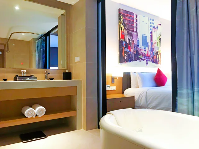 جناح سوبيريور بسرير كوين، Mercure Kuala Lumpur Shaw Parade 4/5