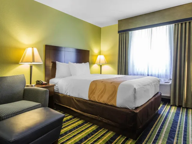 غرفة قياسية بسرير كوين، Quality Inn Cedartown 4/4