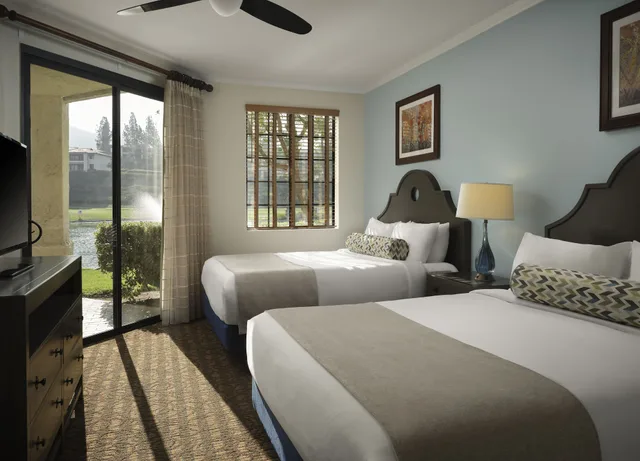 2 Bedrooms, Villa, 1 King and 2 Double Beds, Resort View، Hyatt Vacation Club at the Welk, San Diego 1/4