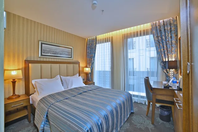 غرفة قياسية مفردة بسرير مزدوج، Adelmar Hotel Istanbul Sisli 2/4