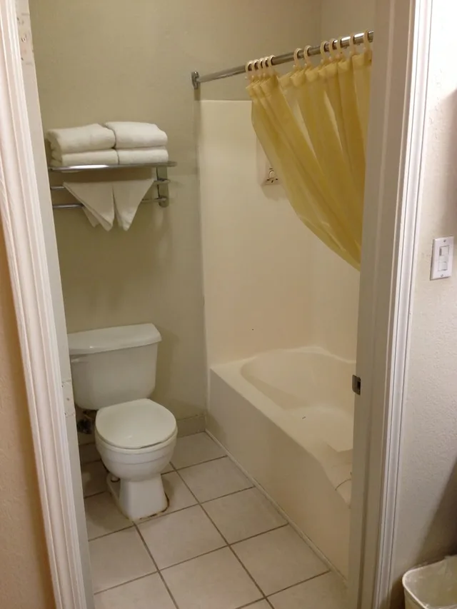 غرفة قياسية بسرير كينج، Best Western Magnolia 4/5