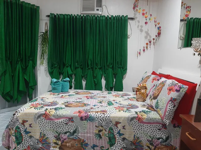 Emerald, 1 Double and 1 Single Bed, Lala Panzi Bed And Breakfast 1/1
