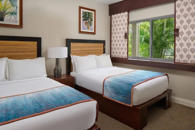 2 Bedrooms, Deluxe, Suite, 2 Double Beds, King Bed, Resort View, Sofa، Hilton Grand Vacations Club Kings’ Land Waikoloa 8/14