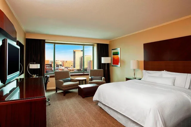 غرفة ديلوكس بسرير كينج، The Westin Denver Downtown 1/4