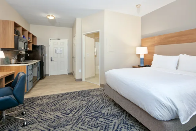 جناح استوديو بسرير كوين بشرفة، Candlewood Suites Idaho Falls 1/7