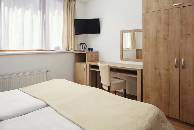 Superior, Twin Beds, Prague Centre Superior Hotel 3/5