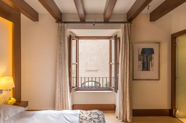 Estate, Courtyard, Queen Bed، Castell Son Claret 4/8
