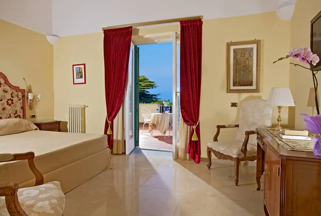 Superior, Double or Twin Bed, Sea View, Hotel San Michele 1/2