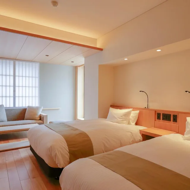 جناح عائلي، Hotel Kaminarimon 2/4