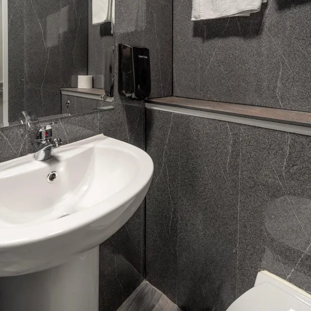 غرفة سوبيريور بسرير مزدوج، North Stafford Hotel 2/4