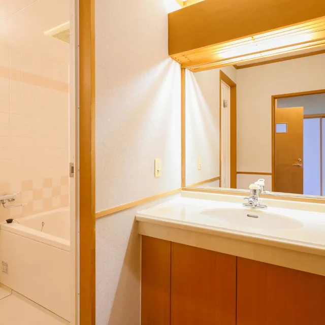 غرفة داخلية يابانية قياسية بحوض استحمام، Hotel Kisoji 4/6