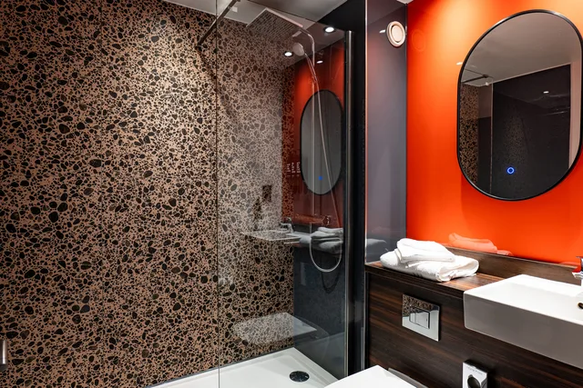 غرفة قياسية بسرير مزدوج، Village Leeds North Hotel Leisure Club 6/9