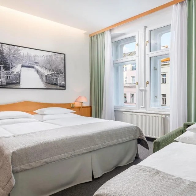 غرفة سوبيريور بسرير مزدوج مع أريكة، Best Western Hotel Moran 2/9