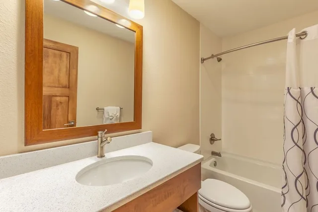 استوديو بسرير كوين بإطلالة على الجبل مع أريكة، Eagle Ridge Resort 2/2