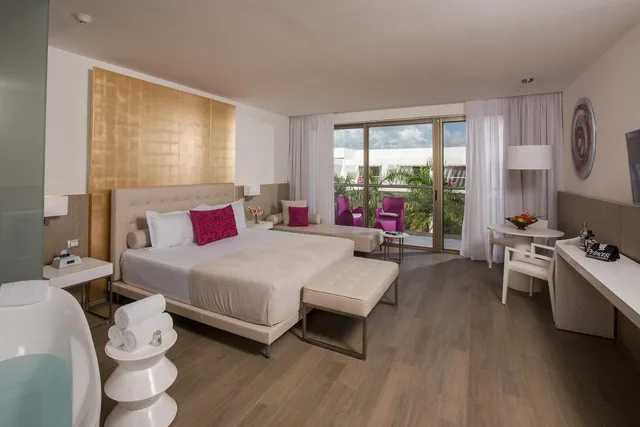 غرفة بريميوم مفردة بإطلالة على الحديقة، Platinum Yucatan Princess All Inclusive Suites & Spa Resort Adults Only 10/10